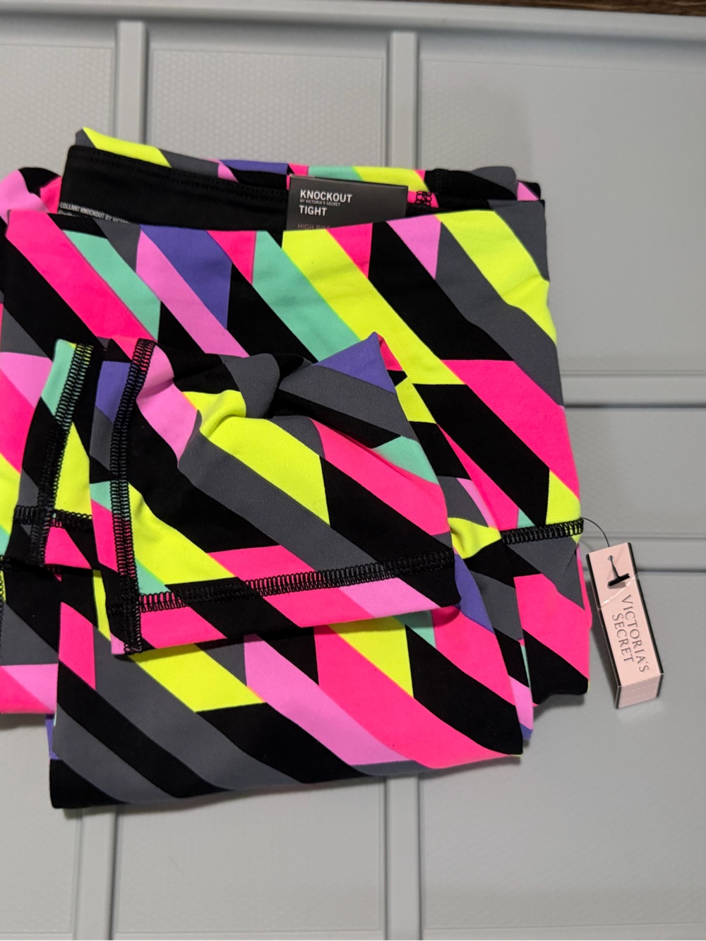 Victoria's Secret Knockout Leggings